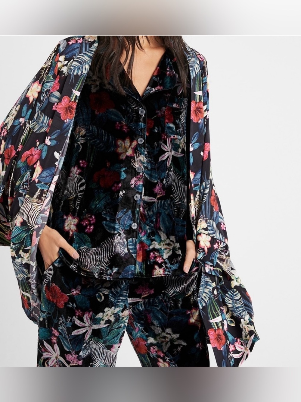 NWOT Black Velvet Floral Zebra Pajama Set Sz XS
